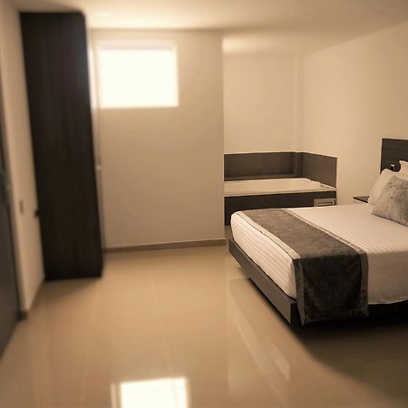Calle 10 Express Hotel Medellín Kültér fotó