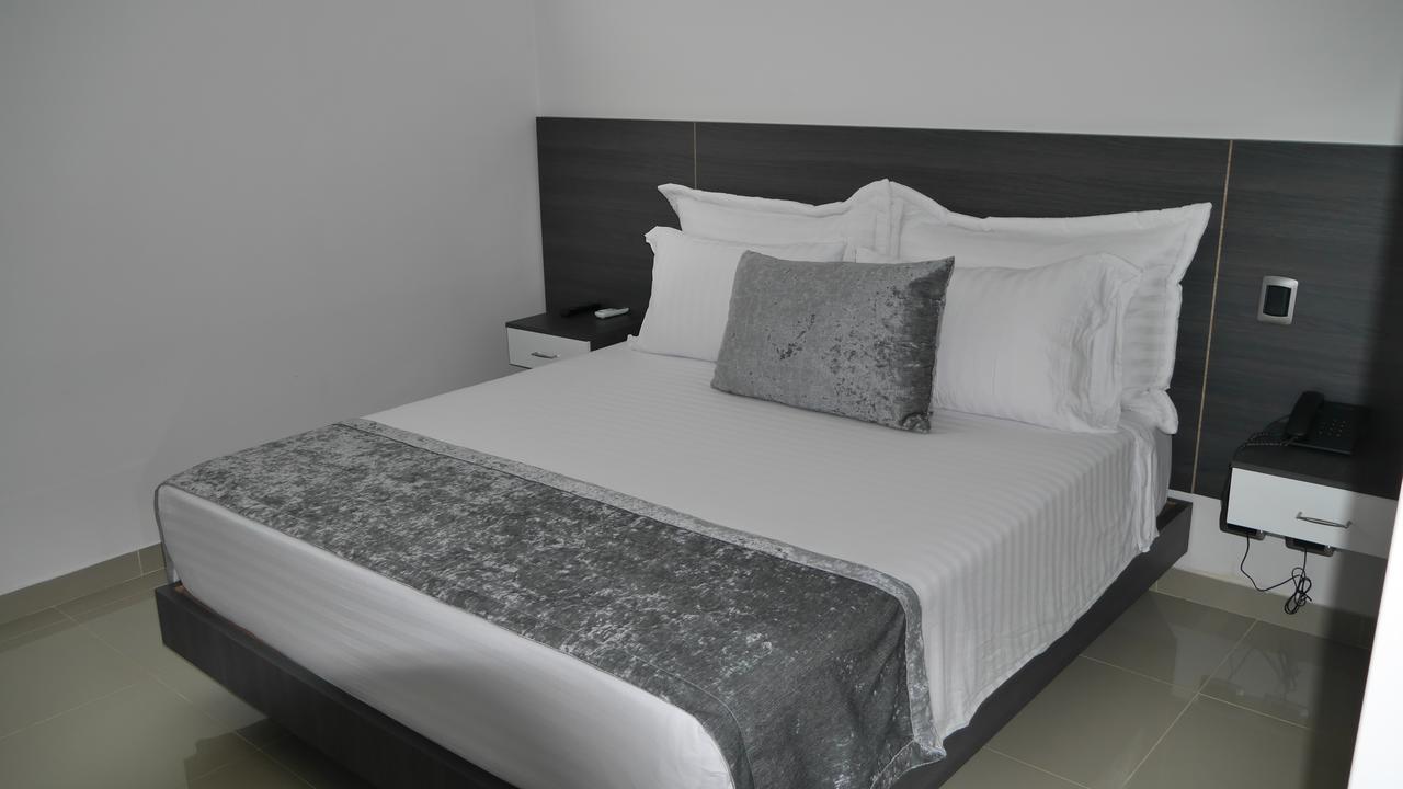 Calle 10 Express Hotel Medellín Kültér fotó